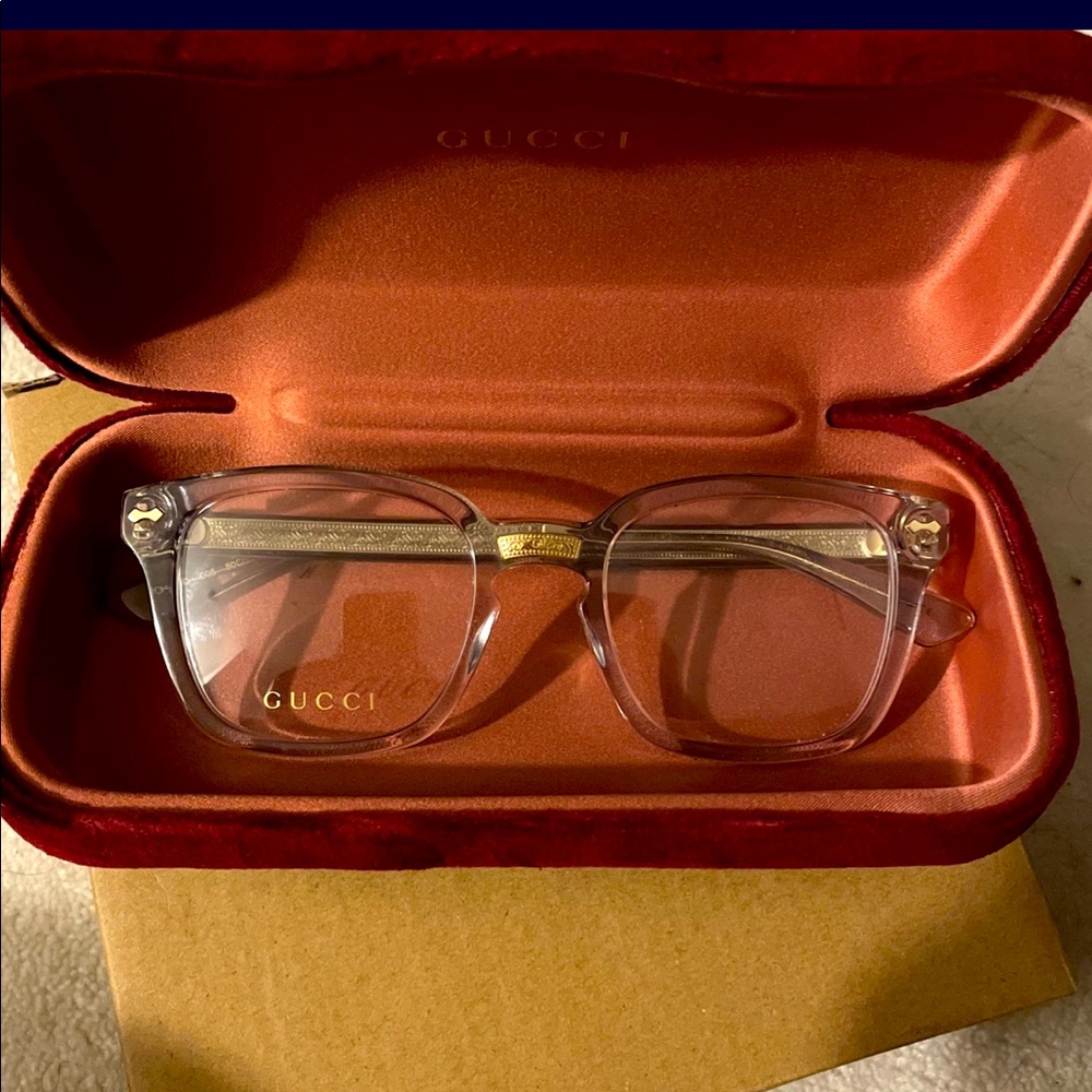Gucci glasses